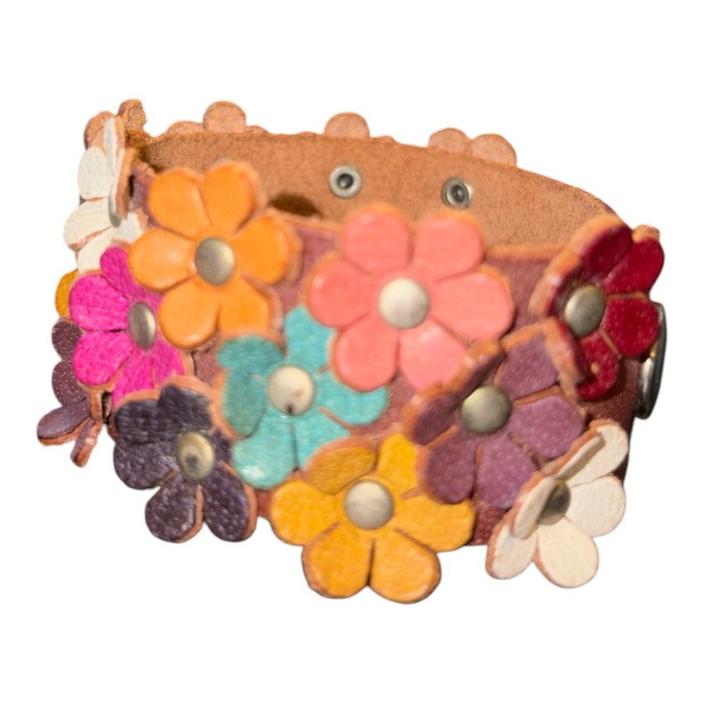 Leather Floral Bracelet with snaps sizes, multicolor on brown. Y2K vibes. J24